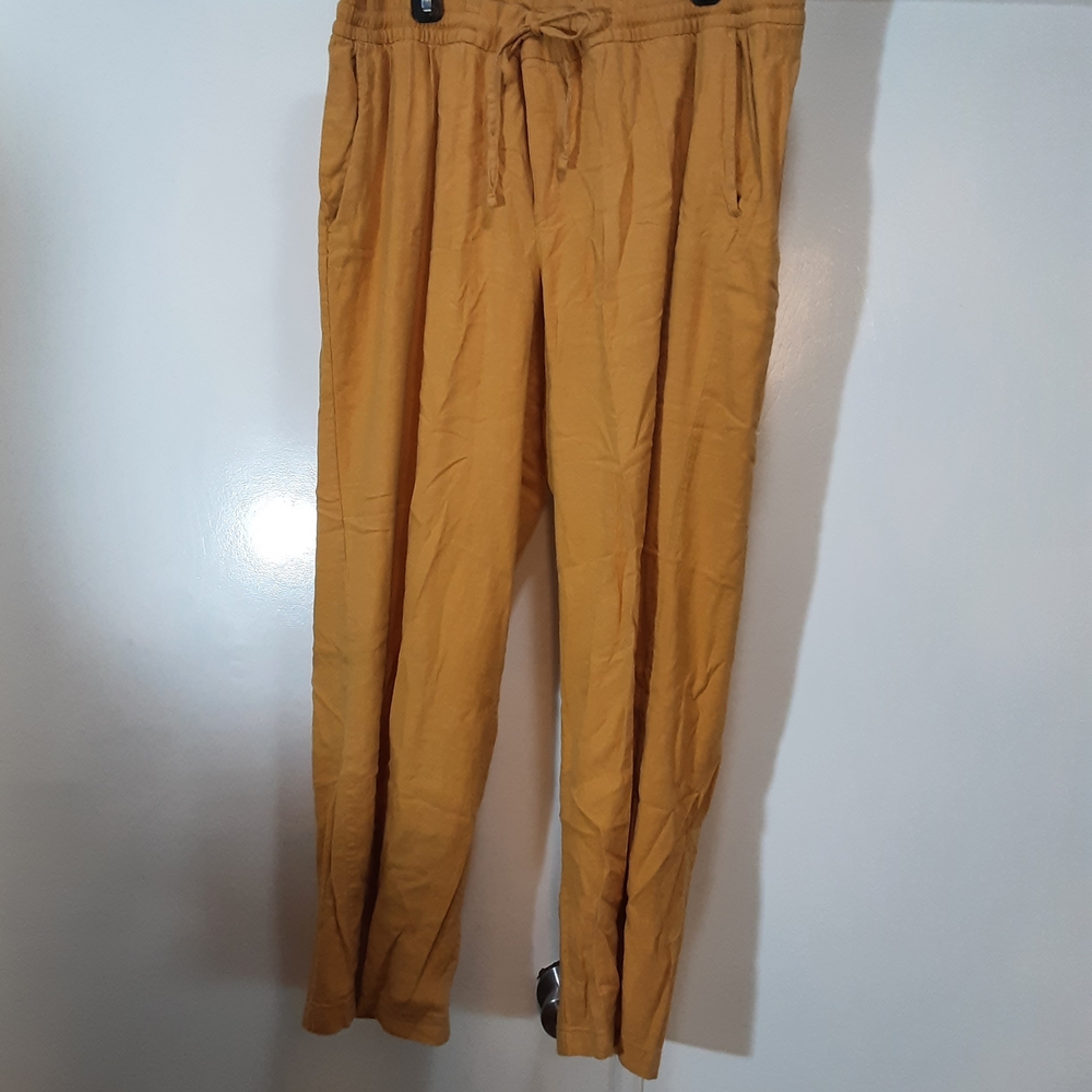 Old Navy Mustard Pants